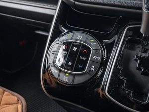 Минивэн Toyota Esquire 2019 года, 2889000 рублей, Краснодар