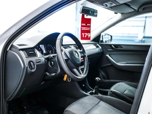 Лифтбек Skoda Rapid 2015 года, 730000 рублей, Красноярск