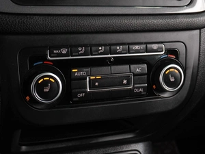 Внедорожник Volkswagen Tiguan 2012 года, 1149000 рублей, Воронеж