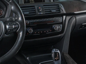 Седан BMW 3 серия 2015 года, 2349000 рублей, Сургут