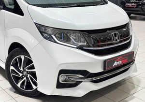 Минивэн Honda Stepwgn 2016 года, 2100000 рублей, Красноярск