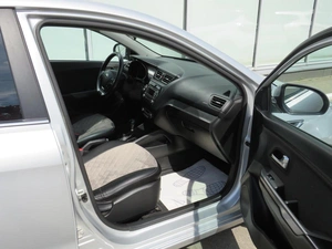 Седан Kia Rio 2017 года, 1400000 рублей, Брянск