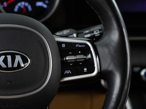 Минивэн Kia Carnival 2021 года, 3999055 рублей, Москва