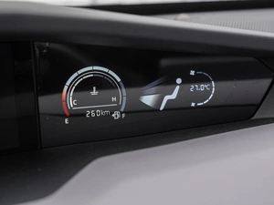 Лифтбек Changan UNI-V 2023 года, 2549000 рублей, Волгоград