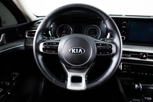 Седан Kia K5 2021 года, 1999000 рублей, Пермь