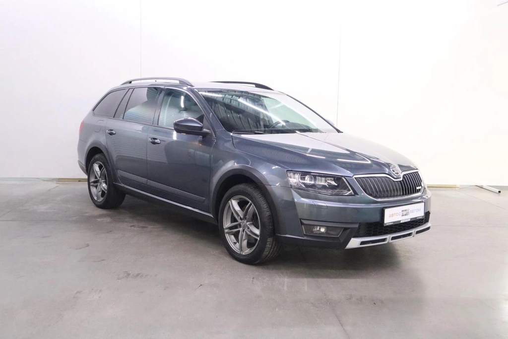 Универсал Skoda Octavia 2016 года, 2150000 рублей, Брянск