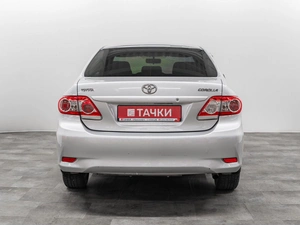 Седан Toyota Corolla 2012 года, 1250000 рублей, Красноярск