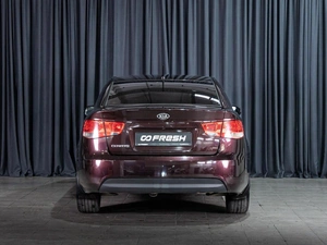 Седан Kia Cerato 2010 года, 860000 рублей, Волгоград