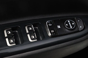 Хетчбэк Kia Rio X-Line 2018 года, 1199000 рублей, Новосибирск