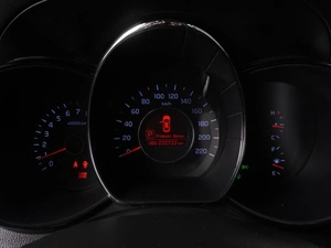 Седан Kia Rio 2014 года, 1095000 рублей, Красный Пахарь