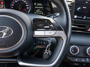 Седан Hyundai Elantra 2022 года, 1865000 рублей, Краснодар