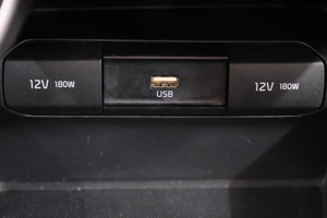 Хетчбэк Kia Rio X 2021 года, 1439000 рублей, Омск