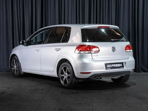 Хетчбэк Volkswagen Golf 2011 года, 929000 рублей, Волгоград