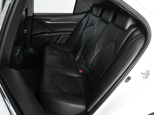 Седан Toyota Camry 2018 года, 3010000 рублей, Ростов-на-Дону