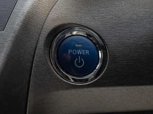 Лифтбек Toyota Prius 2012 года, 1210000 рублей, Краснодар
