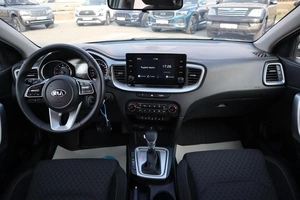 Хэтчбек Kia Ceed 2020 года, 1920000 рублей, Мирное