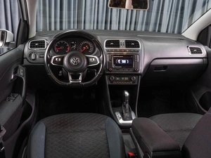 Седан Volkswagen Polo 2020 года, 1349000 рублей, Тюмень