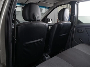 Седан Renault Logan 2011 года, 549000 рублей, Тюмень