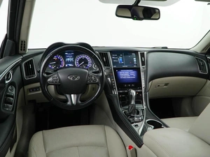Седан Infiniti Q50 2014 года, 1658088 рублей, Москва