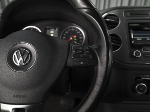 Внедорожник Volkswagen Tiguan 2013 года, 1442000 рублей, Ставрополь