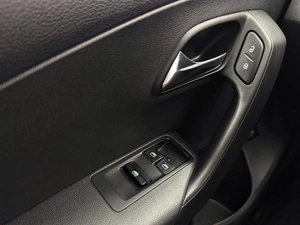 Седан Volkswagen Polo 2015 года, 1136000 рублей, Орёл