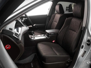 Седан Toyota Crown 2010 года, 1969000 рублей, Тюмень