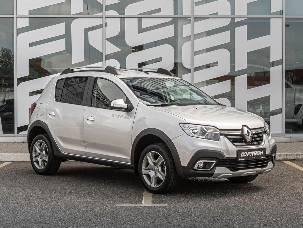 Хетчбэк Renault Sandero 2020 года, 1430000 рублей, Краснодар