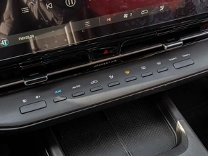 Внедорожник Changan UNI-S 2024 года, 2370000 рублей, Краснодар