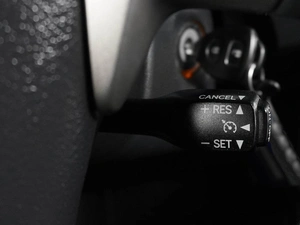 Хетчбэк Toyota Auris 2007 года, 669000 рублей, Воронеж