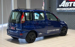 Хетчбэк Toyota Yaris Verso 2003 года, 497000 рублей, Красноярск