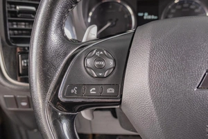 Внедорожник Mitsubishi Outlander 2016 года, 2259000 рублей, Томск