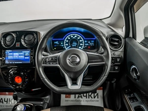 Хетчбэк Nissan Note 2017 года, 1275000 рублей, Красноярск