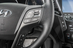 Внедорожник Hyundai Santa Fe 2013 года, 2049000 рублей, Барнаул