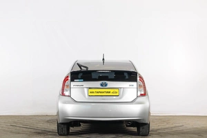 Лифтбек Toyota Prius 2013 года, 1279000 рублей, Тюмень