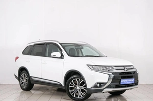 Внедорожник Mitsubishi Outlander 2015 года, 1749000 рублей, Красноярск
