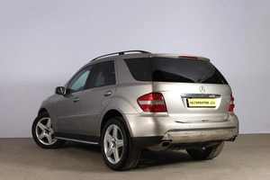 Внедорожник Mercedes-benz M-класс 2005 года, 1149000 рублей, Новосибирск