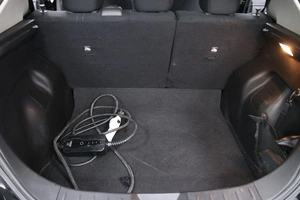 Хетчбэк Nissan Leaf 2017 года, 1783000 рублей, Солонцы