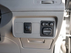 Седан Toyota Corolla Axio 2010 года, 760000 рублей, Краснодар