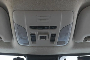 Седан Toyota Corolla 2019 года, 1859000 рублей, Новокузнецк