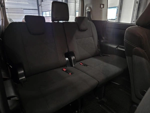 Минивэн Toyota Esquire 2015 года, 1765000 рублей, Красноярск