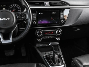 Седан Kia Rio 2022 года, 2049000 рублей, Кирилловка