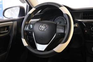 Седан Toyota Corolla 2014 года, 1119000 рублей, Омск
