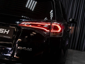Внедорожник Toyota RAV4 2019 года, 2115000 рублей, Тюмень