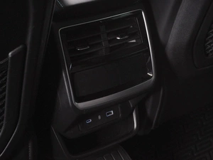 Внедорожник Geely Xingyue L 2025 года, 3685000 рублей, Красный Пахарь