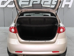 Хетчбэк Chevrolet Lacetti 2011 года, 799000 рублей, Ростов-на-Дону