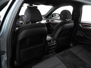 Седан BMW 5 серия 2020 года, 3499999 рублей, Москва
