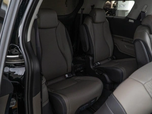 Минивэн Kia Carnival 2025 года, 8528888 рублей, Москва