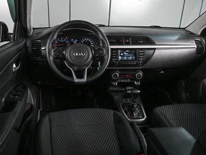 Седан Kia Rio 2017 года, 1499000 рублей, Ростов-на-Дону