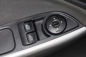 Хетчбэк Ford Focus 2011 года, 759000 рублей, Новосибирск