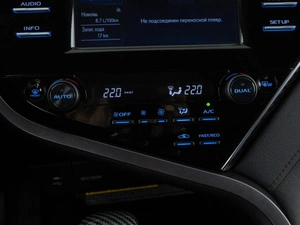 Седан Toyota Camry 2018 года, 2597077 рублей, Москва